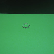 Charger l'image dans la galerie, Adjustable Silver Plated Costume Ring