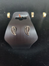 Load image into Gallery viewer, Handmade Custom Earrings