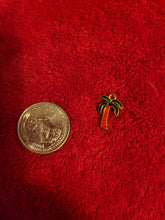 Load image into Gallery viewer, Nature Charms