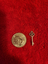 Charger l'image dans la galerie, Lock and Key Charms