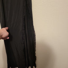 Cargar imagen en el visor de la galería, Small Black Mircofiber Gown
