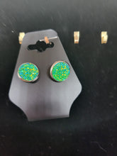 Charger l&#39;image dans la galerie, Handmade Custom Earrings
